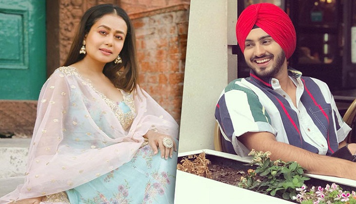 Neha Kakkar admits she’s in love with singer Rohanpreet Singh; shares adorable pic