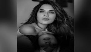 Richa Chadha unveils her first look as poetry lover in 'Lahore Confidential'