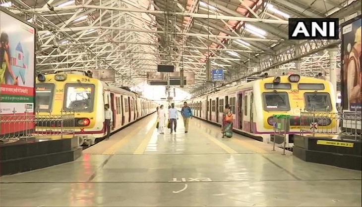 Maharashtra: Train services disrupted as power failure hits Mumbai, govt says electricity to be restored soon 