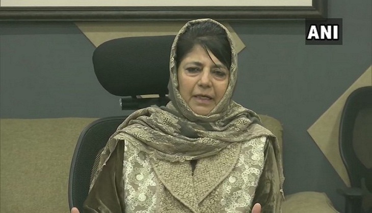 ED's summon to Farooq Abdullah shows extent of Centre's nervousness, says Mehbooba Mufti