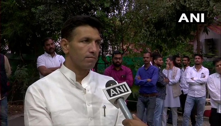 MP bypolls 2020: Congress leader Jitu Parwari issued notice for MCC violation