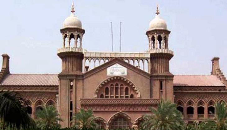Divorced couple fighting Legal Battle For custody of Girl Child Judje Order Arrange the marriage