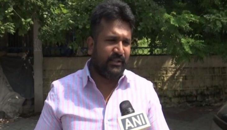 BJP fearing defeat, trying to distribute money: TRS
