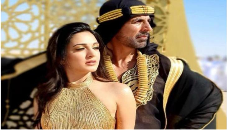 Akshay Kumar, Kiara Advani thank fans for showering love on 'Burj Khalifa'