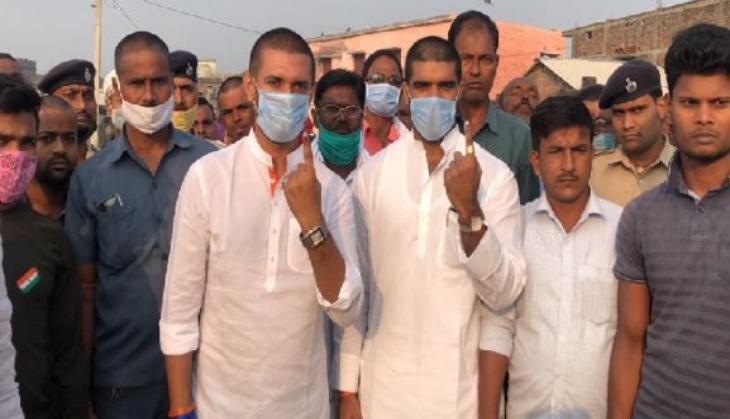 Chirag Paswan casts his vote in Khagaria, says people have given blessings for 'Nitish free Bihar'
