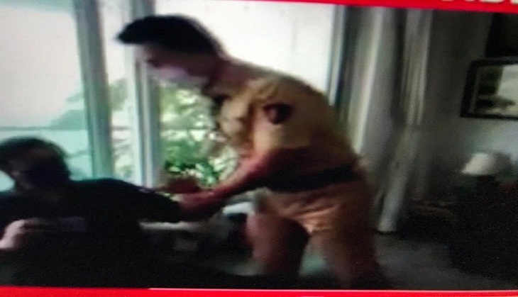 Arnab Goswami alleges physical assault by Mumbai Police