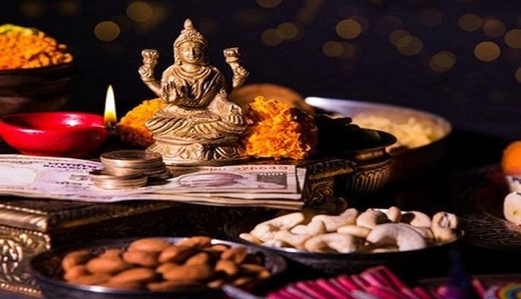 Diwali 2021 Calendar Puja Shubh Muhurat Know Auspicious Time To Worship Goddess Lakshmi This 5860