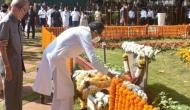 Uddhav pays homage to Bal Thackeray on his death anniversary