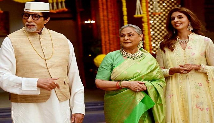 Amitabh Bachchan clicks a secret selfie with wife Jaya Bachchan and daughter Shweta Bachchan 