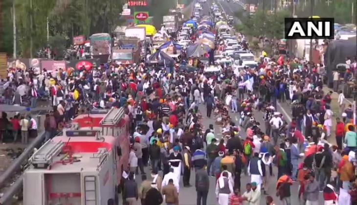 Delhi Chalo protest: Police, farmers clash at Shambhu border, tear gas used to disperse crowd 