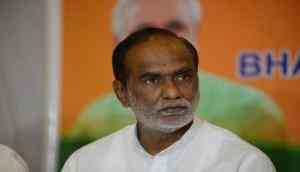 Telangana BJP chief accuses KTR of consuming drugs, challenges him to take blood test