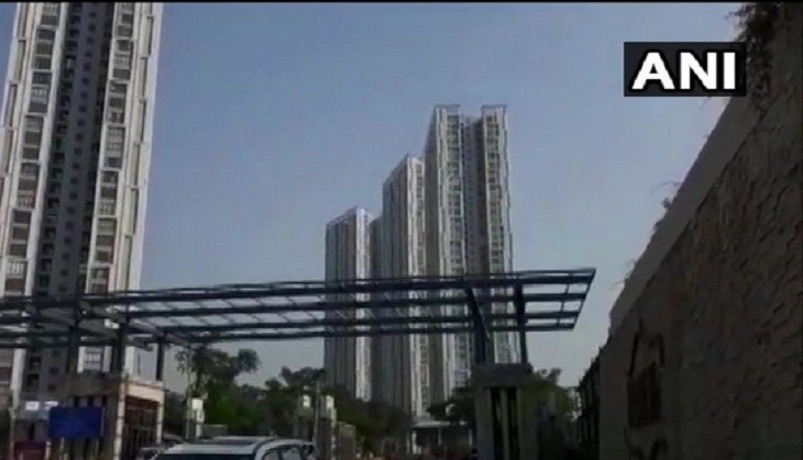 Kolkata: 17-yr-old boy 'falls' from 24th floor to death 