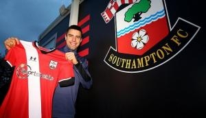 UK: Jan Bednarek signs new contract with Southampton 