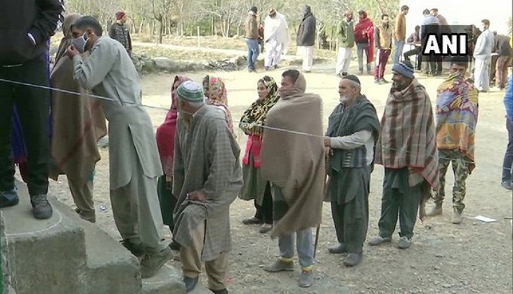 J-K: Voting underway for sixth phase of DDC elections 