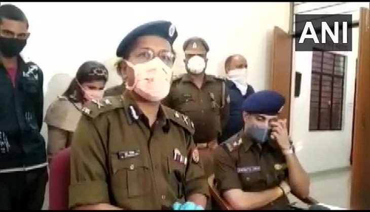 UP crime: Police busts honey-trap racket, 2 held for extorting money from doctor 