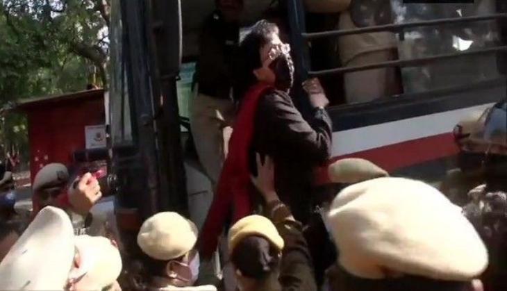 After three MLAs, Delhi Police detains AAP leader Atishi Marlena near Delhi LG's residence