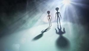 Woman makes shocking claims about aliens; says ‘they kidnapped her on a UFO’