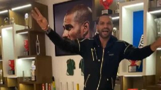 Shikhar Dhawan dances to Tuada Kutta Tommy remix, happy Shehnaaz Gill begins emoji fest [watch]