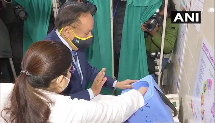 Covid-19 vaccine: Harsh Vardhan visits Delhi's GTB hospital to review dry run drill