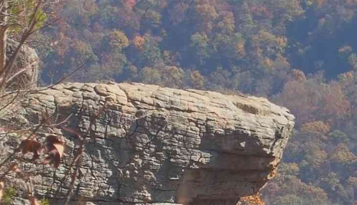 Oh No Woman Falls From 650 Foot Cliff After Accepting Fiances Proposal Know What Happens Next 