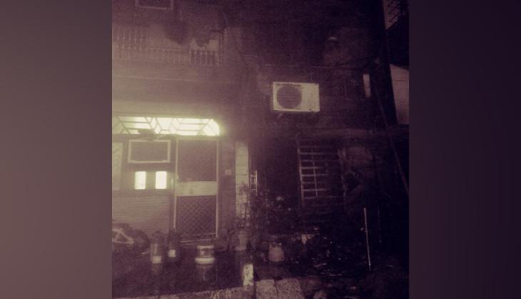 Delhi: Six rescued from fire in Rohini