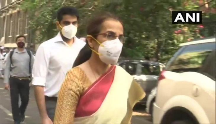 Chanda Kochhar arrives at Mumbai Sessions Court following PMLA court's summon