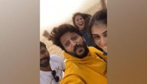 Riteish, Genelia wake up fans with quirky dance video on yatch: 'Jago Subah Ho Gayi'