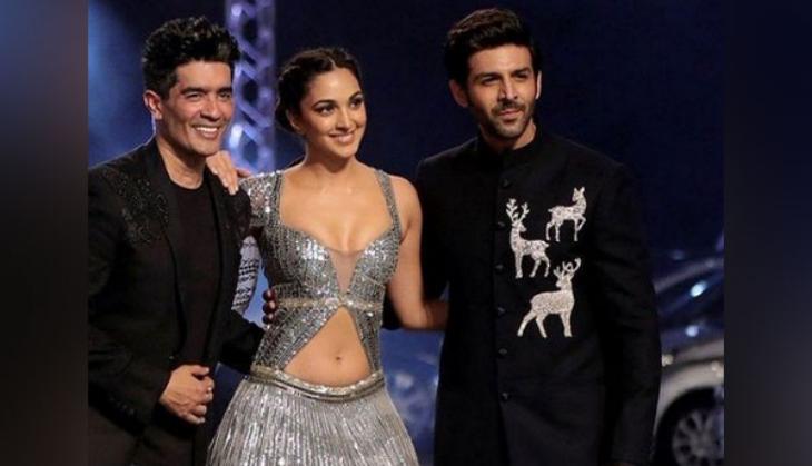 Kartik Aaryan, Kiara Advani grace ramp for Manish Malhotra at FDCI x Lakme Fashion Week