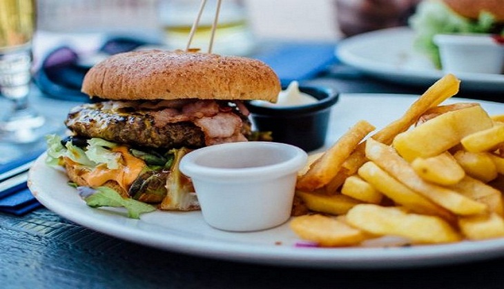 Frequently eating meals prepared away from home linked to increased death risk