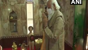 Bangladesh: PM Modi offers prayers at Orakandi Temple in Gopalganj
