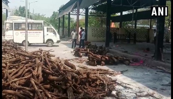 Cemetery, graveyards run out of space in Durg amid rising COVID-19 deaths