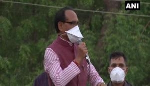 Shivraj Singh Chouhan holds roadshow to raise awareness over COVID-19 appropriate behaviour in Bhopal