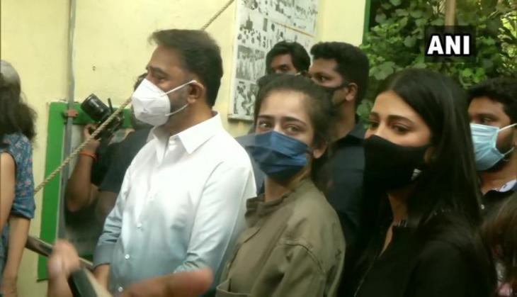 TN polls: MNM chief Kamal Haasan, daughters cast their votes at Teynampet