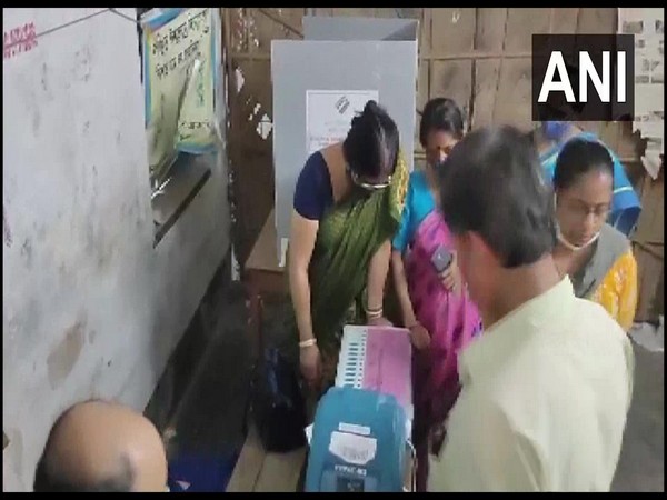 West Bengal elections: Polling begins to decide fate of 306 candidates in 6th phase