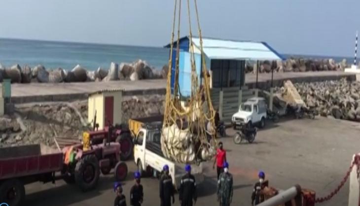 India Navy helps in evacuating 75-year old Covid patient from Lakshadweep to Kochi