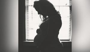 Pakistan: Absence of maternity leaves add to women's plight