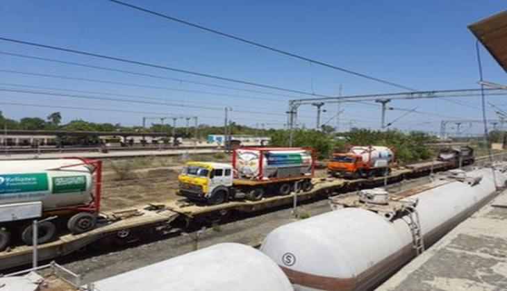COVID-19: Oxygen Express with highest volumes of LMO arrives Delhi from Hapa