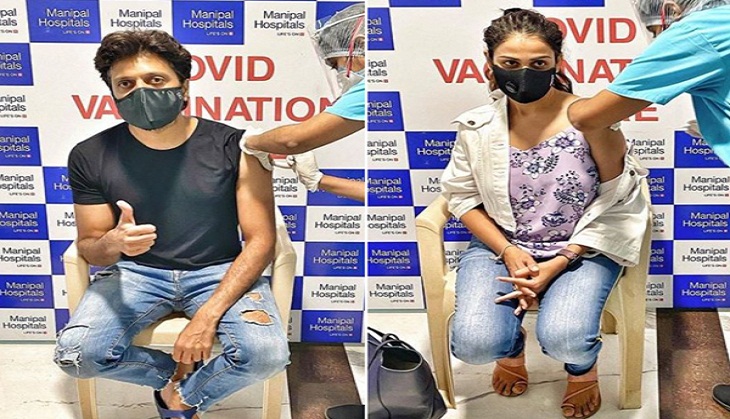 Riteish Deshmukh, Genelia get vaccinated against COVID-19