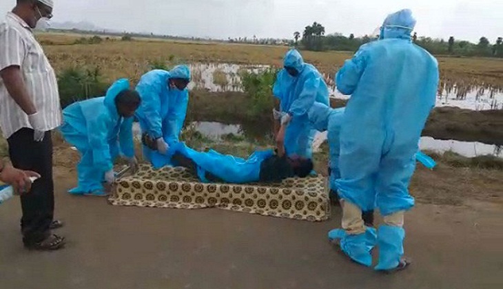 Coronavirus Pandemic: Ambulance driver in Andhra suspended for leaving COVID patient's body on road