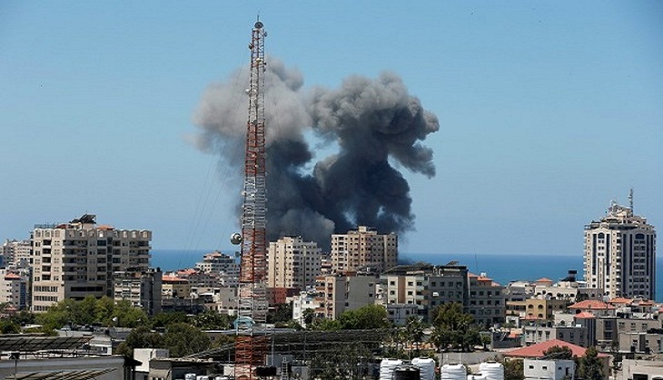 Israeli army shells Lebanon in response to rocket fire