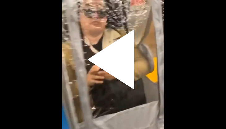 This creative jugaad of man to maintain social distancing will amuse you! See video