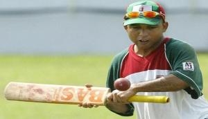 Former Bangladesh skipper Khaled Mahmud tests positive for COVID-19