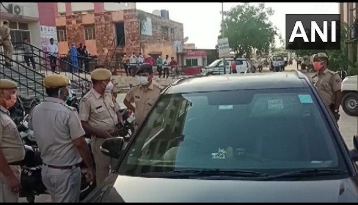 Crime caught on cam: Doctor couple shot dead in broad daylight