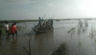 UP: NDRF rescues 150 people stranded on boat in Narayani river in Kushinagar 