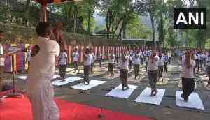  International Yoga Day: Indian Army organises Yoga session in J-K's Poonch 