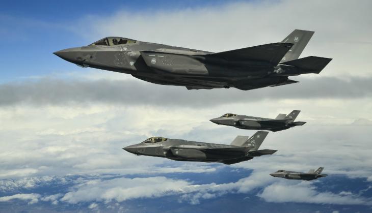 US air force strikes facilities of pro-Iranian militants near Syria-Iraq border