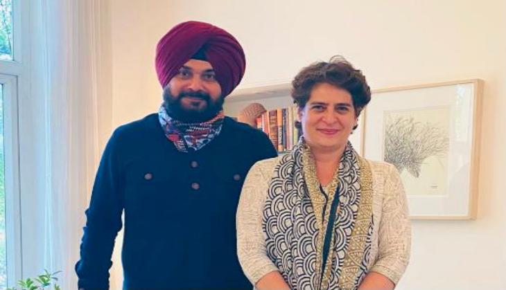 Navjot Singh Sidhu meets Priyanka Gandhi in Delhi, day after Rahul's snub
