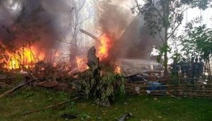 Military plane carrying 85 people crashes in southern Philippines 