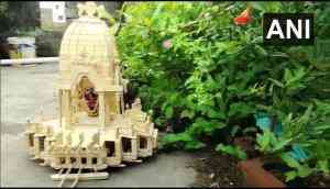 Ahead of Rath Yatra, Odisha artist creates miniature chariot of Lord Jagannath with ice cream sticks