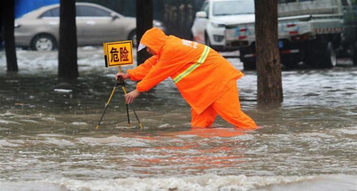 China: Tourist sites closed in Beijing amid 2021's heaviest rainfall warning